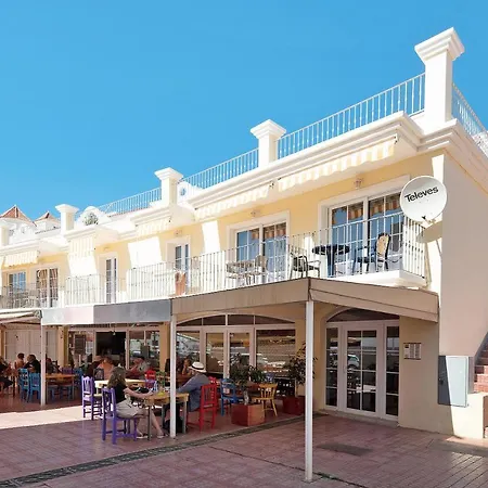 Bahia La Caleta 3 Apartment